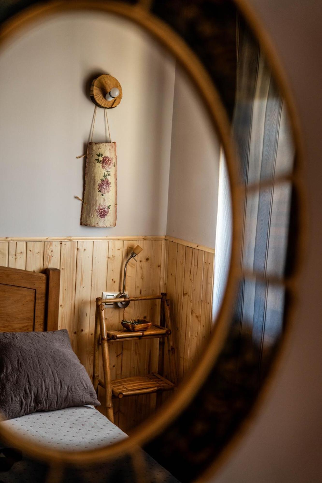 Casa Rural Los Cantaros. Zarapicos Dış mekan fotoğraf