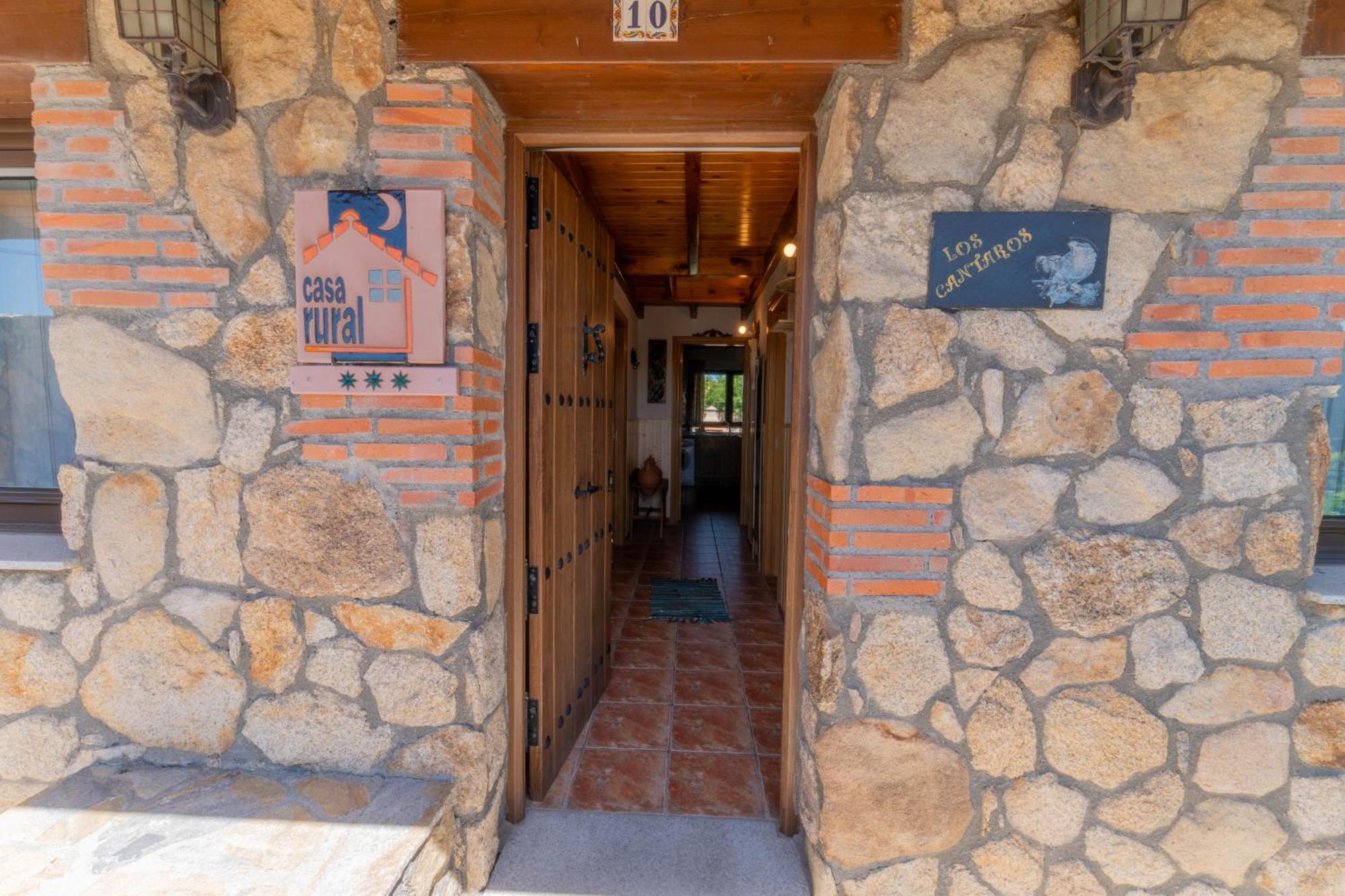 Casa Rural Los Cantaros. Zarapicos Dış mekan fotoğraf