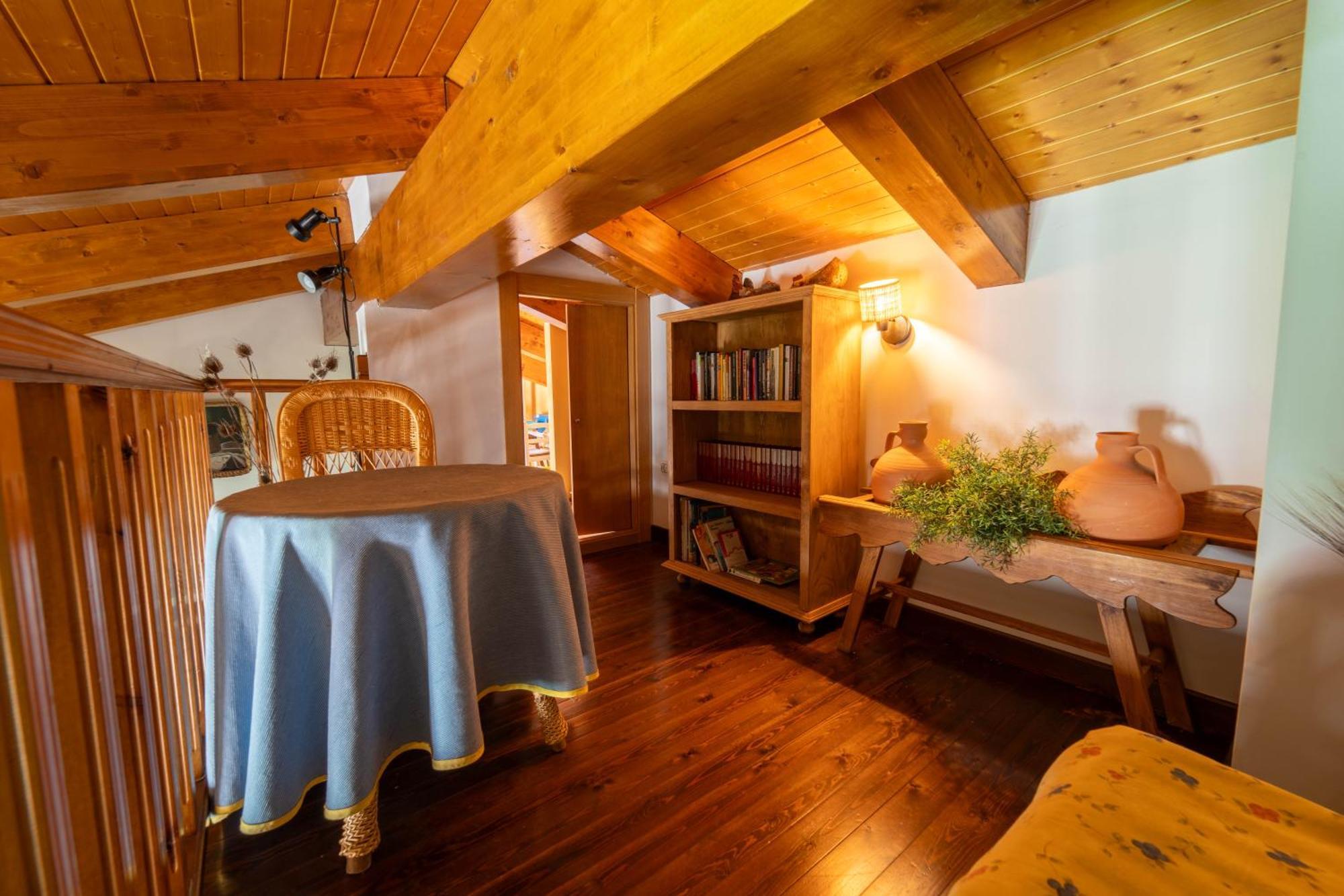 Casa Rural Los Cantaros. Zarapicos Dış mekan fotoğraf