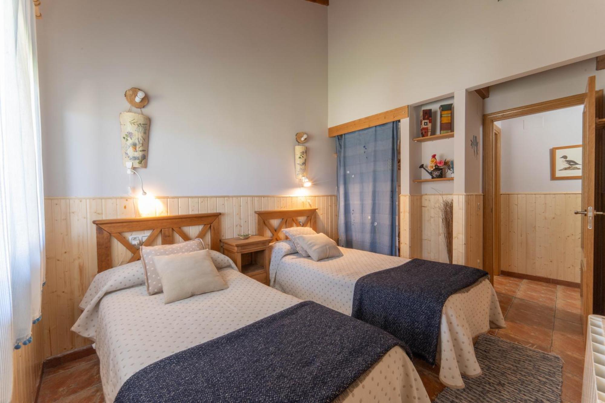 Casa Rural Los Cantaros. Zarapicos Dış mekan fotoğraf